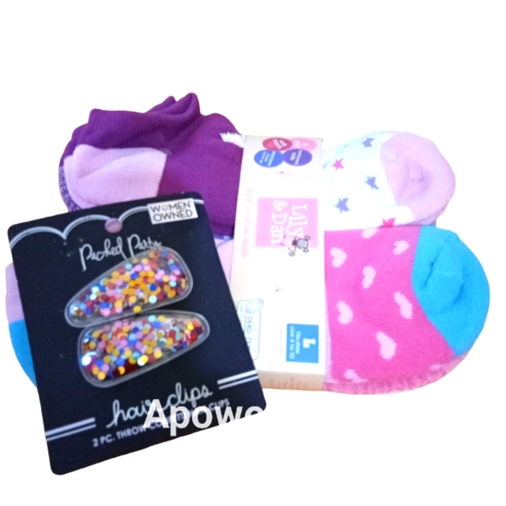 New Bundled Lily & Dan Socks and Confetti Hair clips
